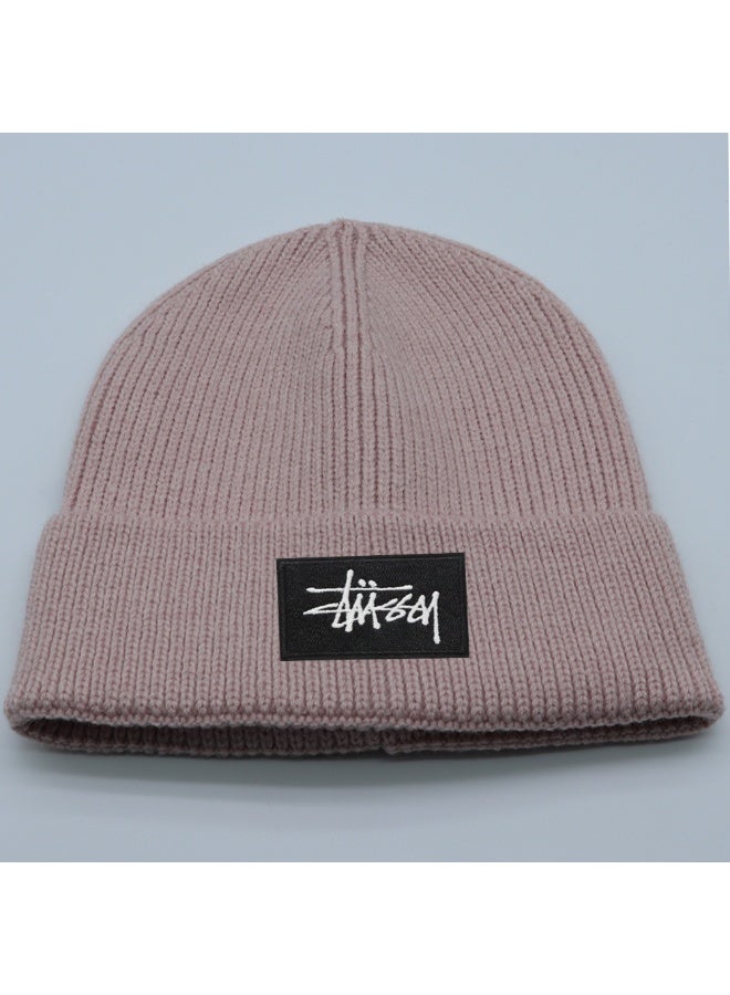 Stüssy Signature Logo Beanie – Soft Dusty Pink Streetwear Style Warm Winter Cap